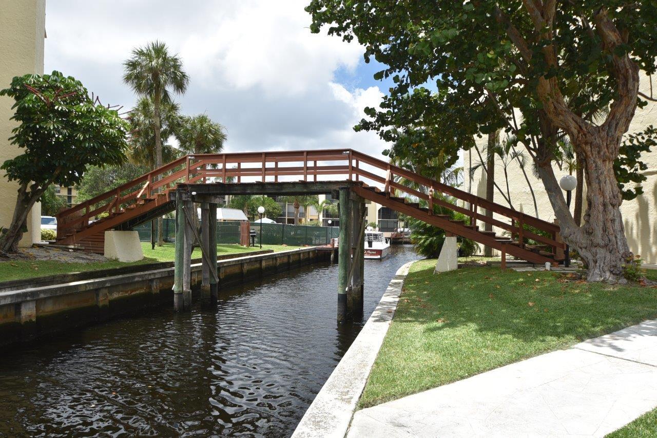 18 Royal Palm Way, Unit 105 Boca Raton, FL 33432 - Photo 22 of 27 DSC_6548