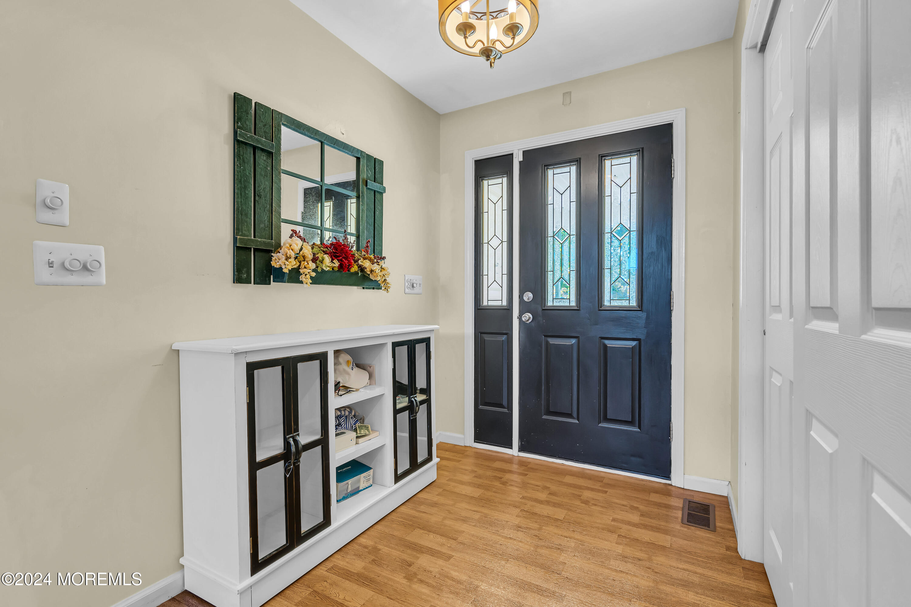 180 Compass Road Manahawkin, NJ 08050 - Photo 6 of 25 008_dsc06913_670