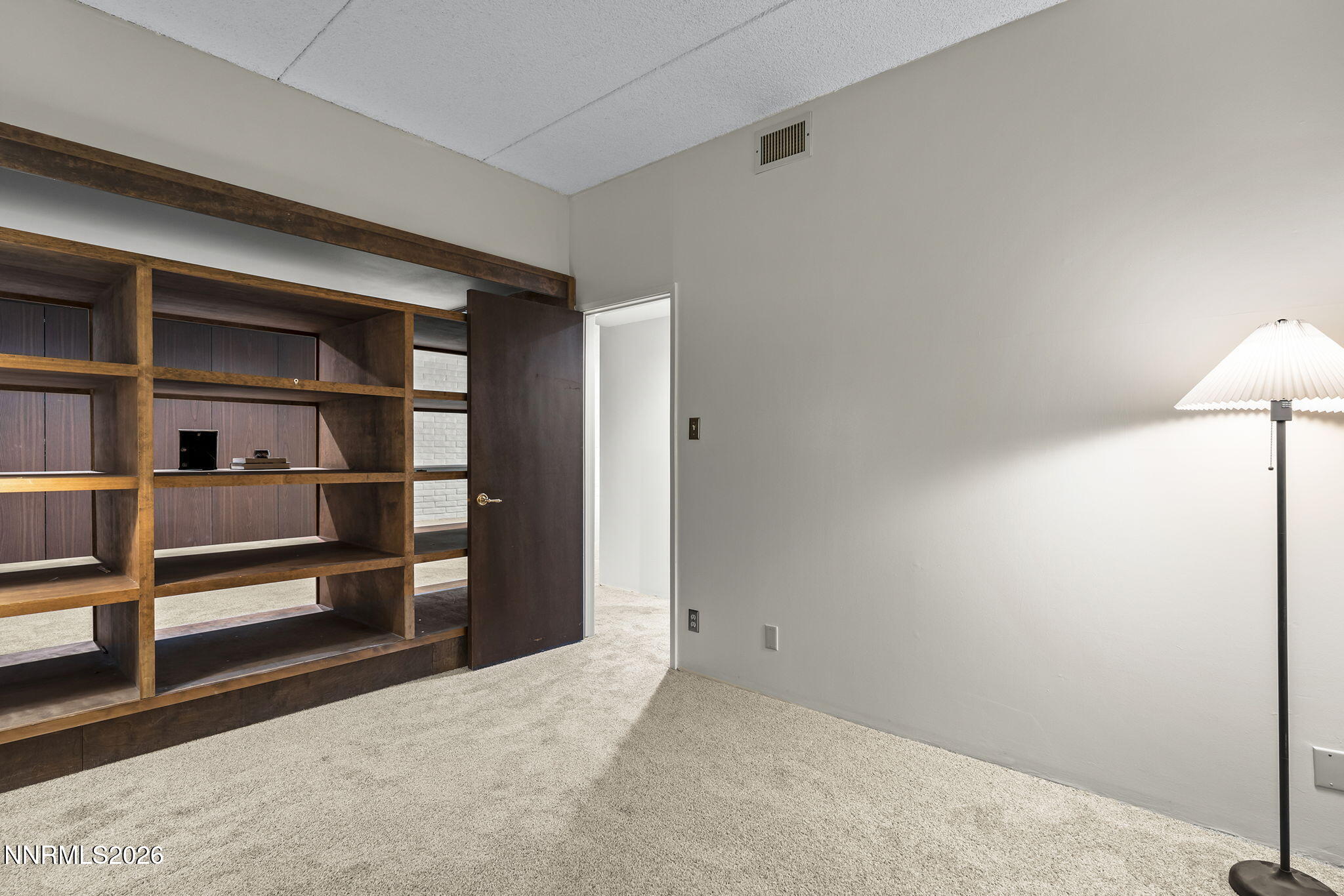1200 Riverside Drive, Unit 1253 Reno, NV 89503 - Photo 14 of 31 13-web-or-mls-_DSC9601