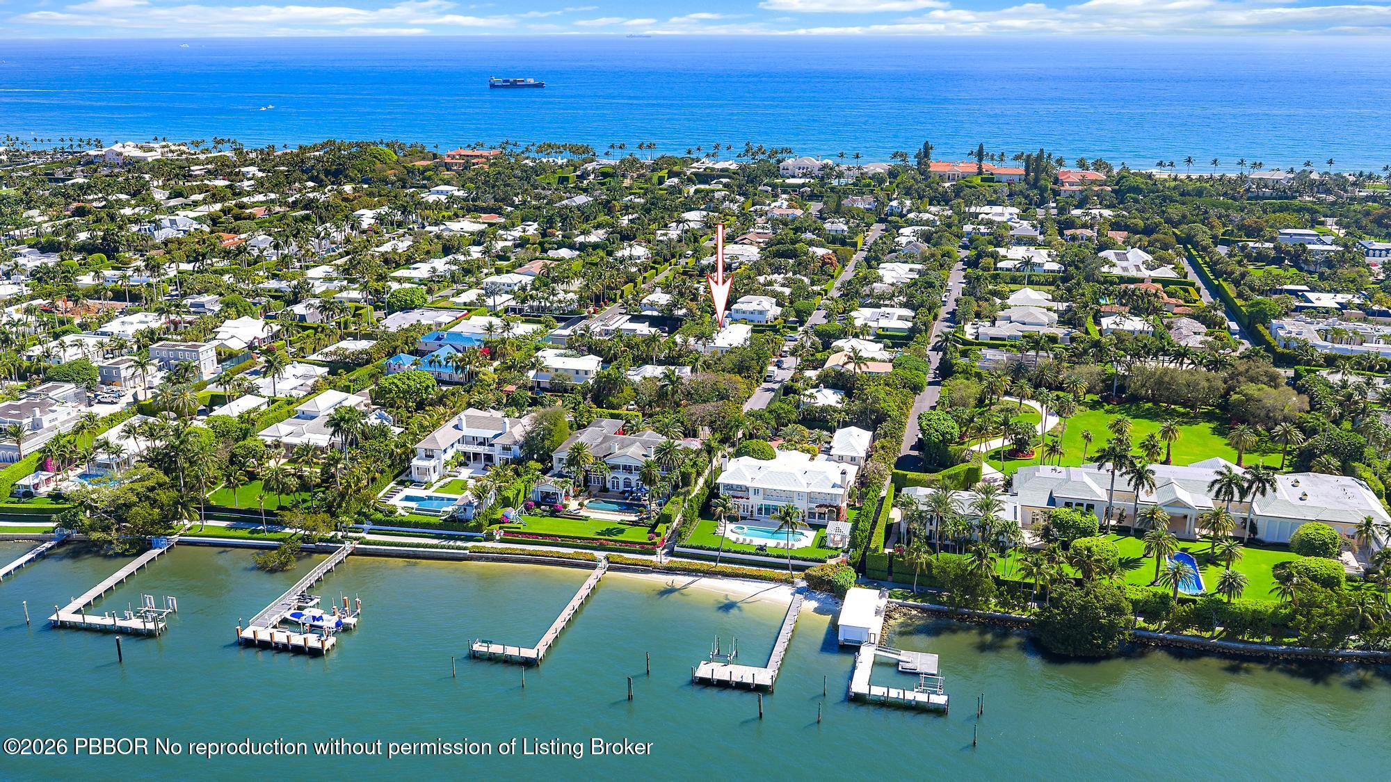 301 Plantation Road Palm Beach, FL 33480 - Photo 82 of 84 West to East Aerial