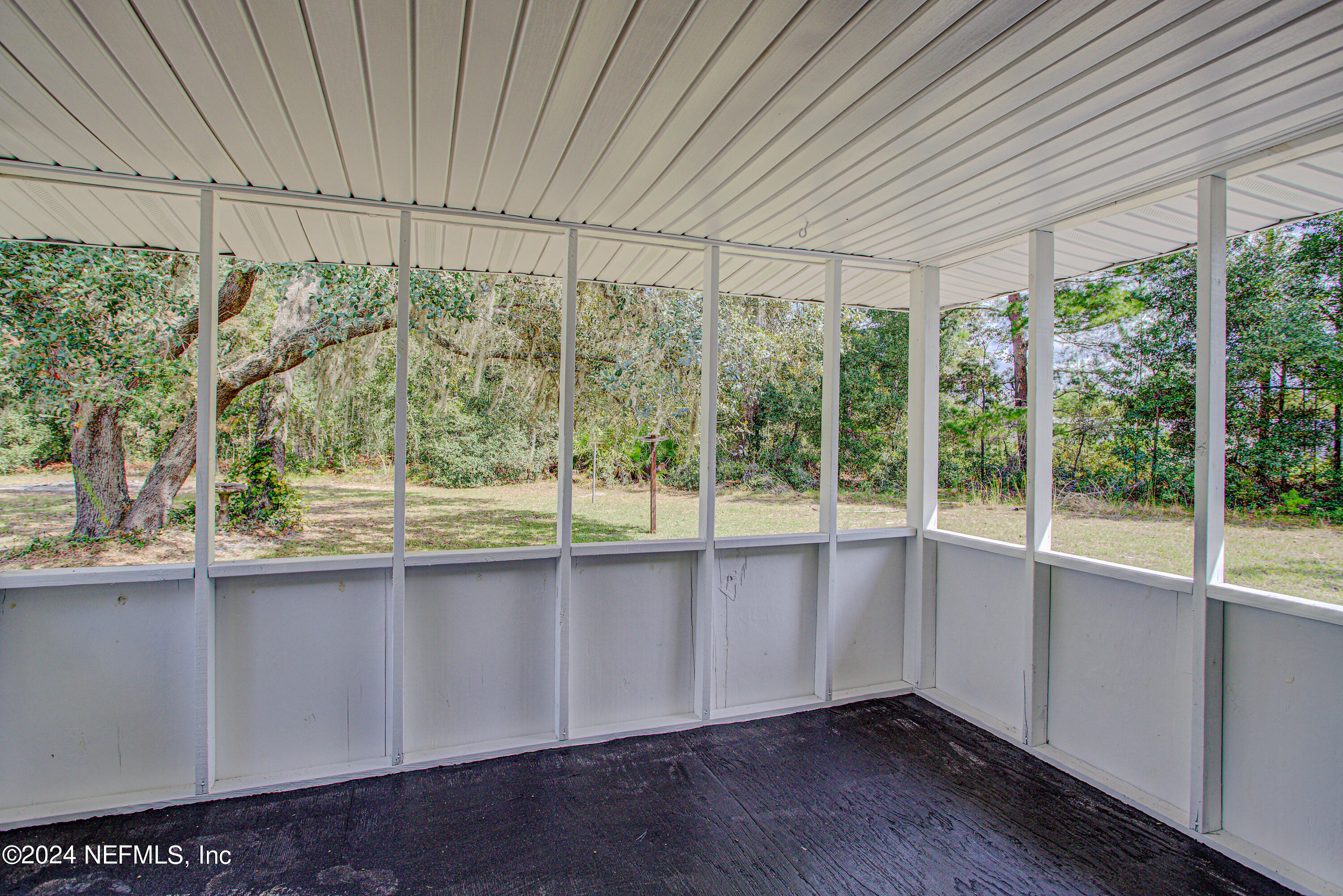 7677 Oak Forest Road Keystone Heights, FL 32656 - Photo 34 of 54 a view of a sink and a window