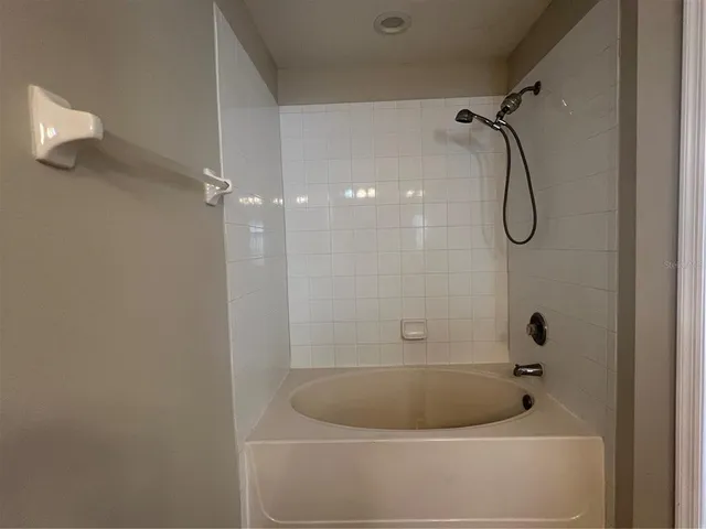 $2,500 | 3151 Sinclair Street, Unit 104, Orlando, FL 32835