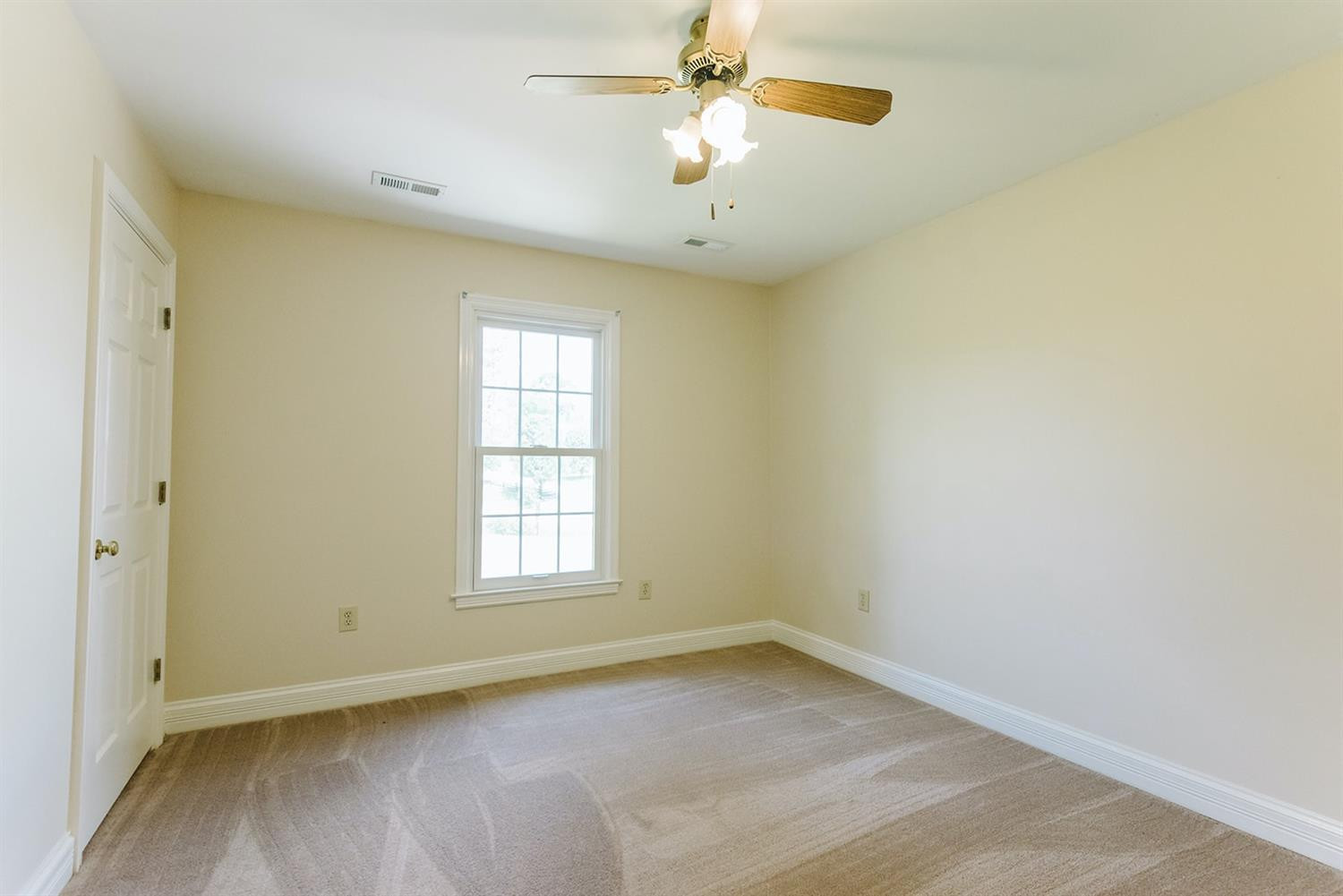 7932 Mt Sterling Road Winchester, KY 40391 - Photo 24 of 54 Bedroom 1