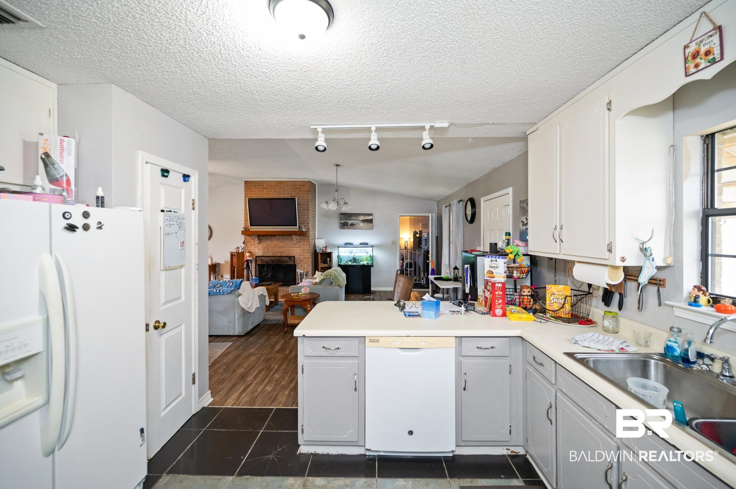 33165 Collier Road Lillian, AL 36549 - Photo 7 of 24 Gallery Image 7
