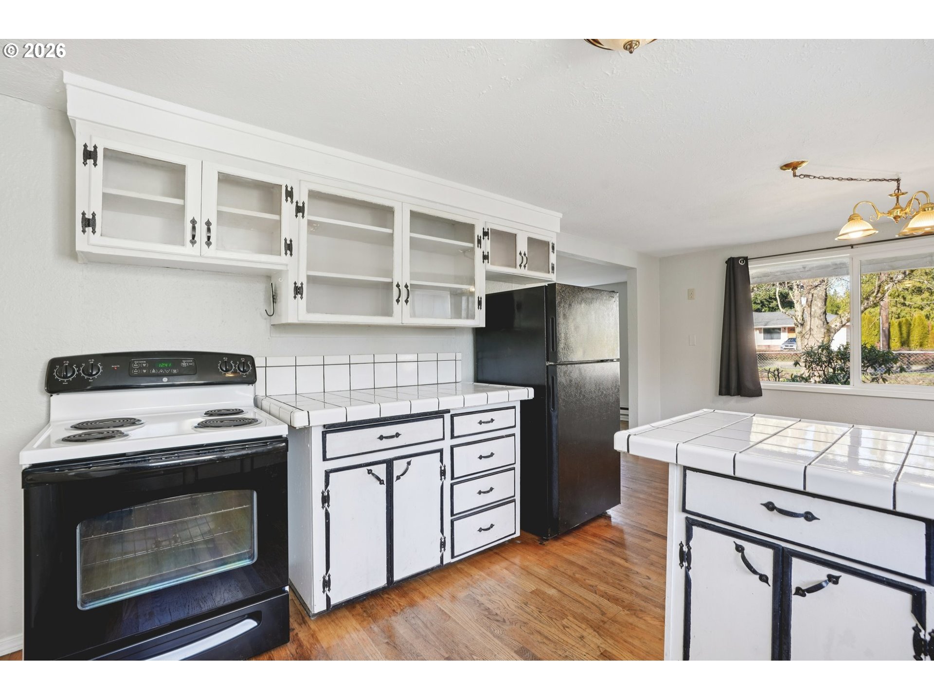 16810 East Burnside Street Portland, OR 97233 - Photo 17 of 36