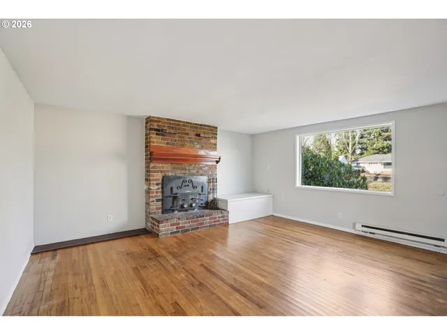 $359,000 | 16810 East Burnside Street, Portland, OR 97233