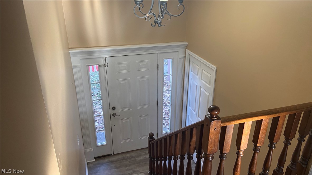 773 Bacon Road Painesville, OH 44077 - Photo 4 of 20 Entry Way.