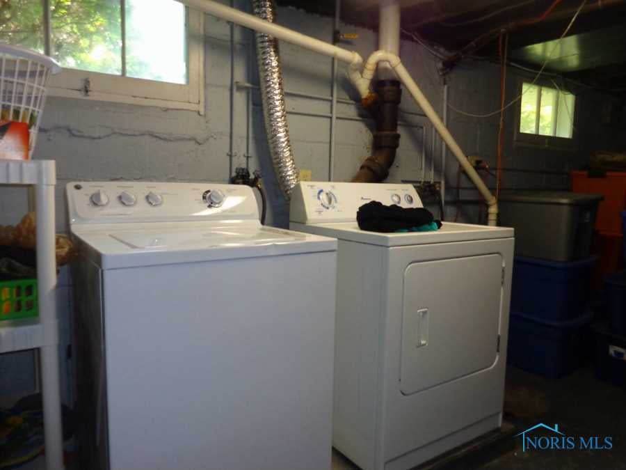 3434 Worden Road Oregon, OH 43616 - Photo 13 of 17 Gallery Image 13