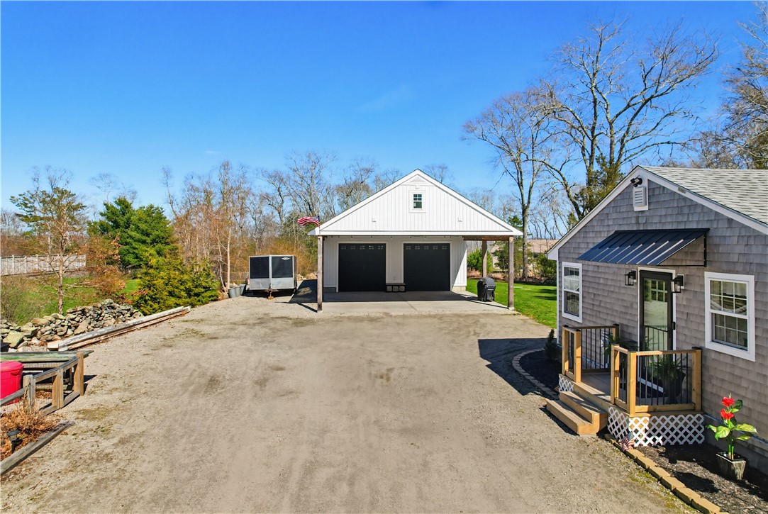 44 Old Stone Church Road Little Compton, RI 02837 - Photo 8 of 45