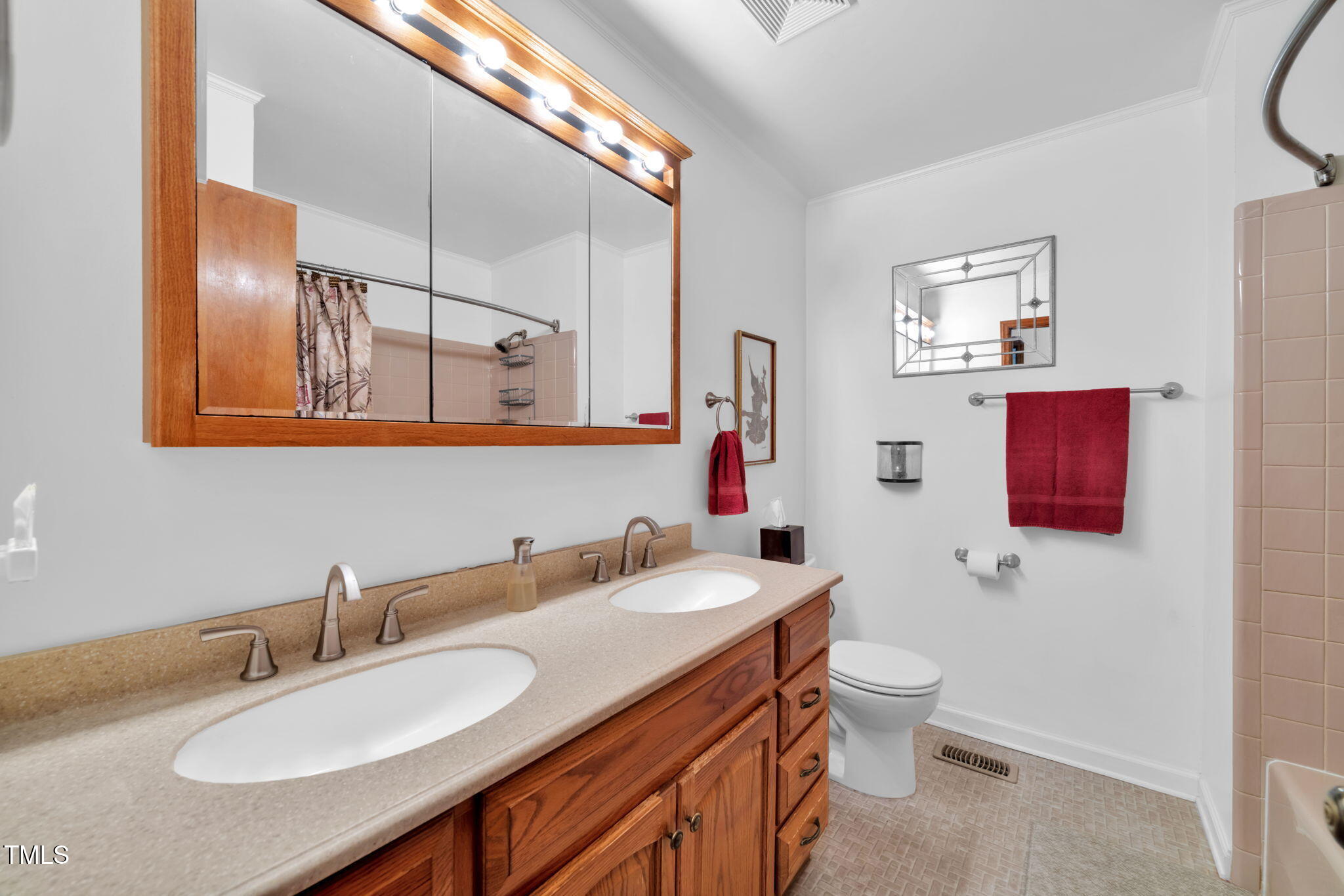 4134 King Charles Road Durham, NC 27707 - Photo 25 of 44 21-web-or-mls-untitled-36