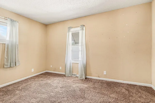 $161,000 | 233 Oak Street, Battle Creek, MI 49037