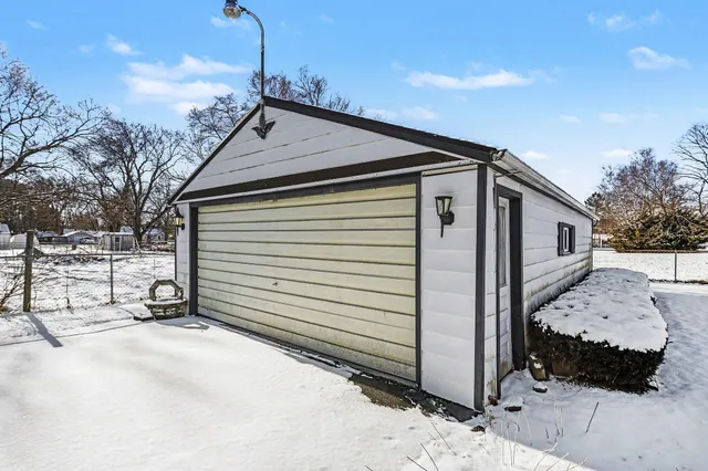 $161,000 | 233 Oak Street, Battle Creek, MI 49037