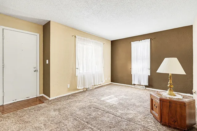 $161,000 | 233 Oak Street, Battle Creek, MI 49037