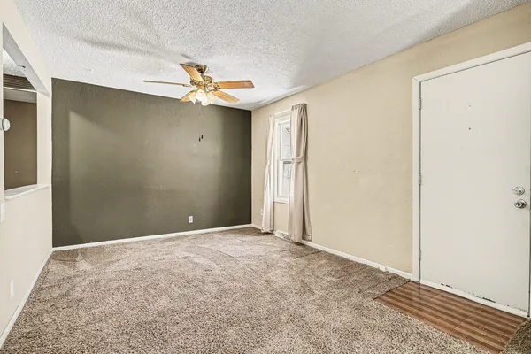 $155,500 | 233 Oak Street, Battle Creek, MI 49037