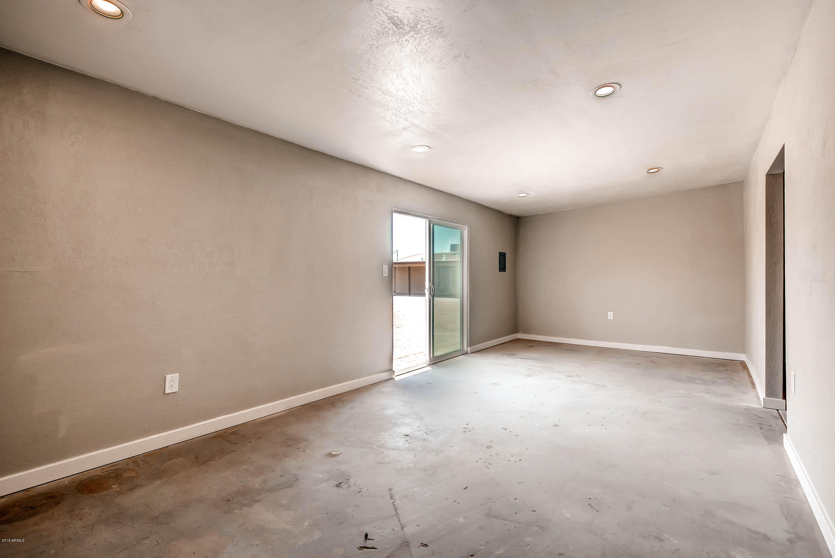 3030 East Wethersfield Road Phoenix, AZ 85032 - Photo 43 of 51 3030 East Wethersfield Road-print-038-38