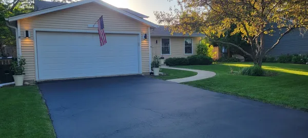 $599,000 | 1613 Fairway Lane, Naperville, IL 60565