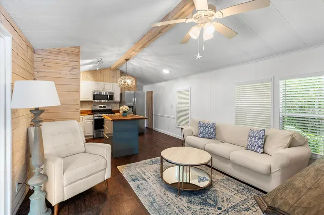 $455,000 | 31129 Ave G, Big Pine Key, FL 33043