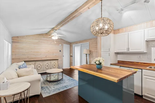 $455,000 | 31129 Ave G, Big Pine Key, FL 33043