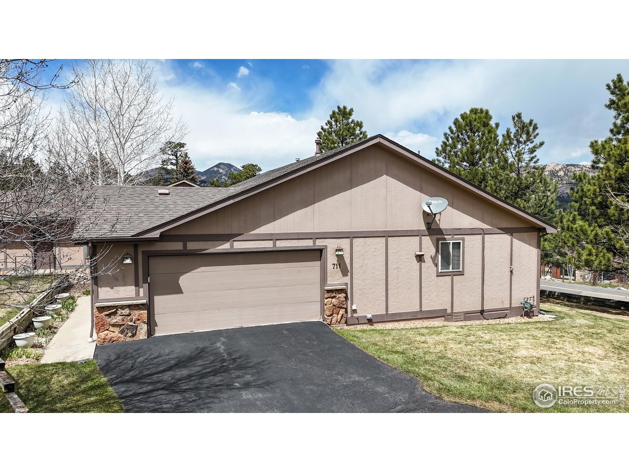 711 Eagle Lane Estes Park, CO 80517 - Photo 16 of 20 a black and white photo of a house