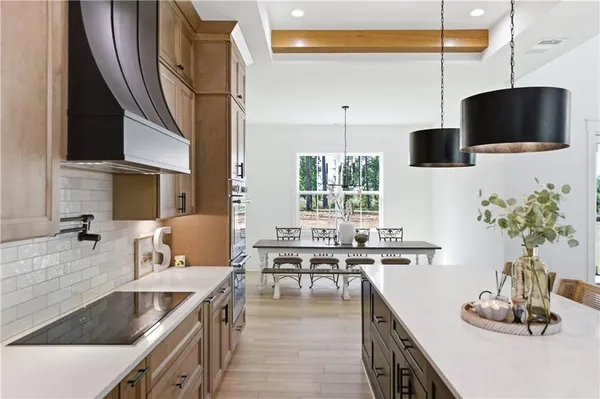 $989,900 | 270 Indian Creek Road, Good Hope, GA 30641