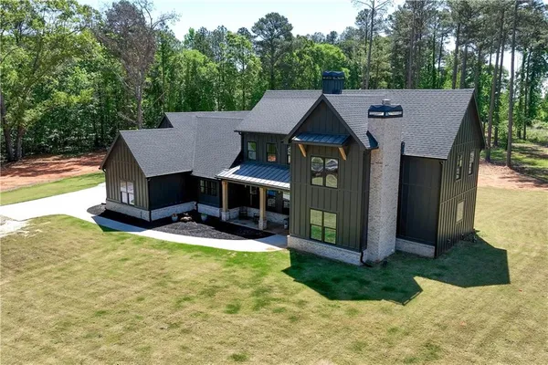 $989,900 | 270 Indian Creek Road, Good Hope, GA 30641