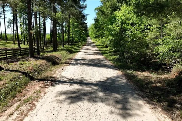 $989,900 | 270 Indian Creek Road, Good Hope, GA 30641