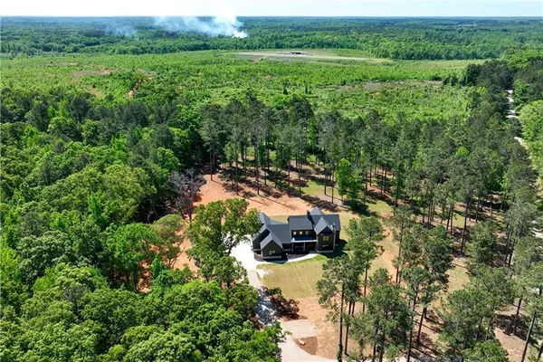 $989,900 | 270 Indian Creek Road, Good Hope, GA 30641
