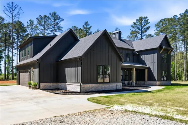 $989,900 | 270 Indian Creek Road, Good Hope, GA 30641