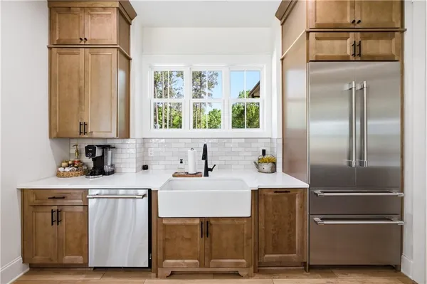 $989,900 | 270 Indian Creek Road, Good Hope, GA 30641