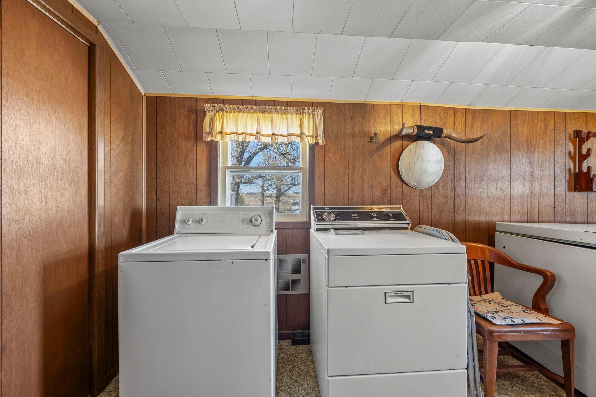 58446 150th Street Litchfield, MN 55355 - Photo 20 of 86