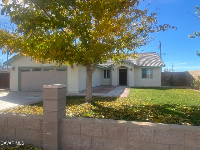 $349,900 | 8740 South Loop Boulevard, California City, CA 93505