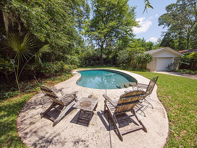 1176 Chesterfield Road North Charleston, SC 29405 - Photo 32 of 50 33