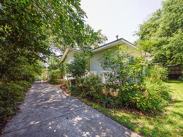 1176 Chesterfield Road North Charleston, SC 29405 - Photo 37 of 50 39