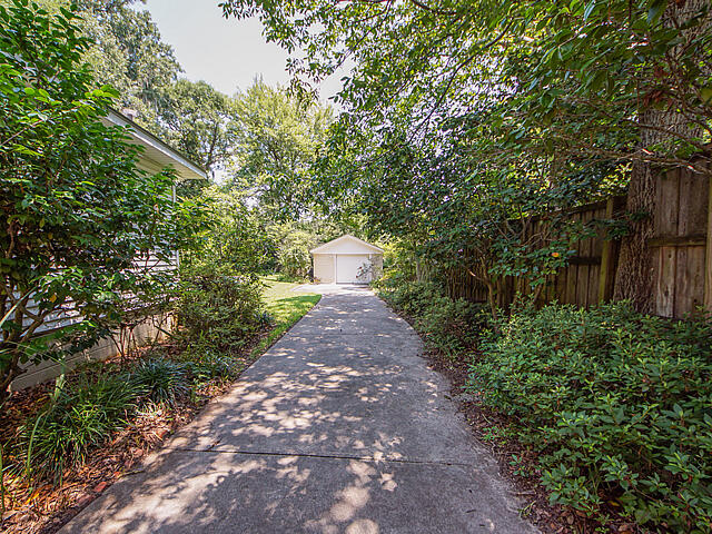 1176 Chesterfield Road North Charleston, SC 29405 - Photo 39 of 50 41