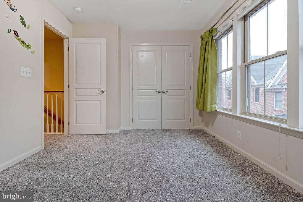 3347 Kemper Road Arlington, VA 22206 - Photo 15 of 23 2nd Bedroom