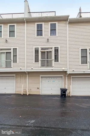 $3,750 | 3347 Kemper Road, Arlington, VA 22206