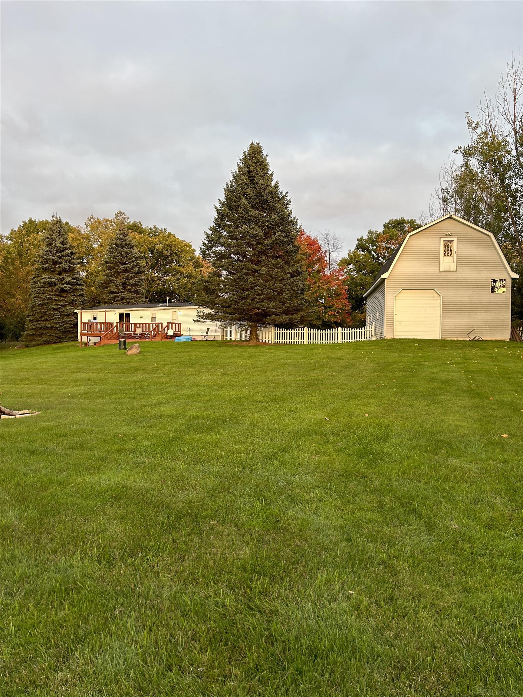 3894 South Lake George Road Dryden, MI 48428 - Photo 24 of 30