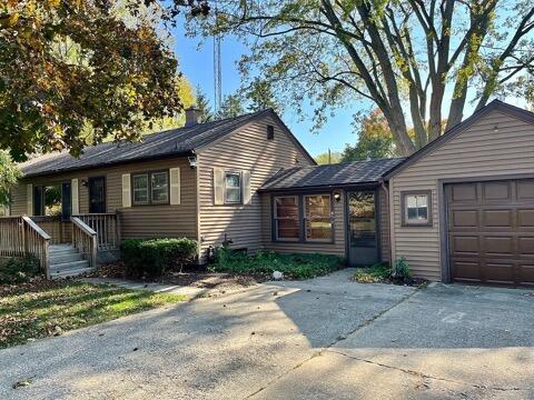 670 Sheridan Road St. Joseph, MI 49085 - Photo 2 of 34 IMG_20260127_142012_01