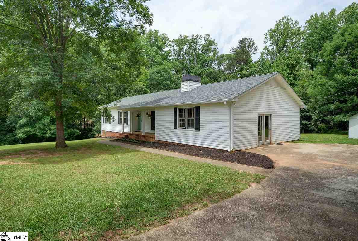 208 State Rd S-42-7477 Greer, SC 29651 - Photo 1 of 29 Gallery Image 1