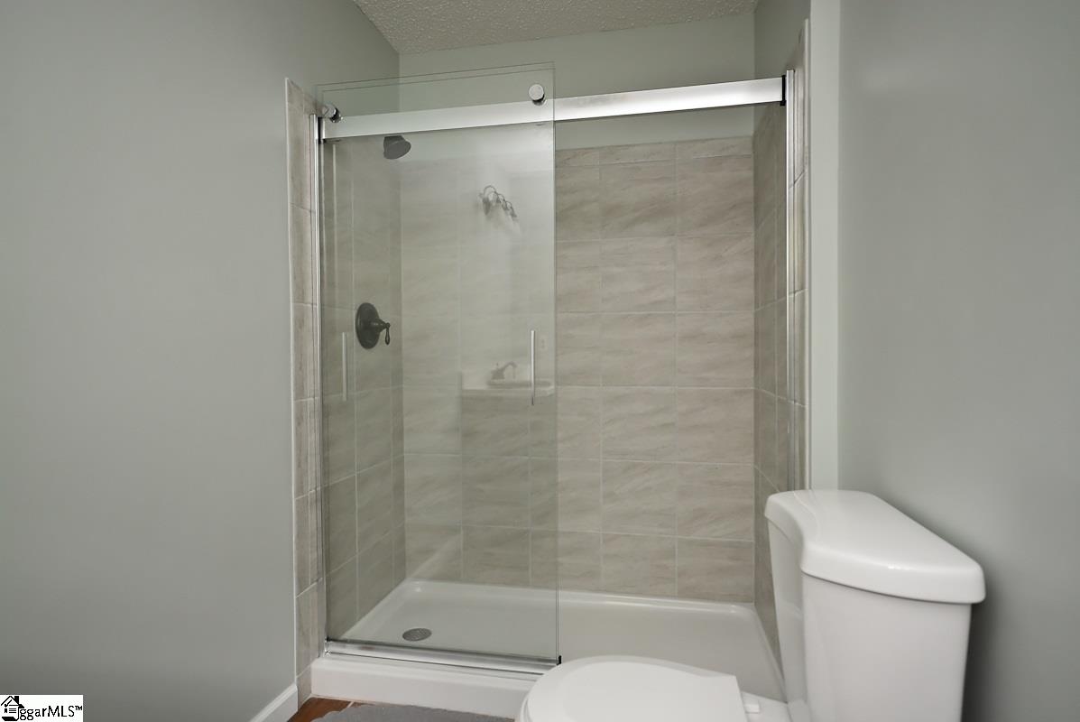 208 State Rd S-42-7477 Greer, SC 29651 - Photo 12 of 29 Gallery Image 12