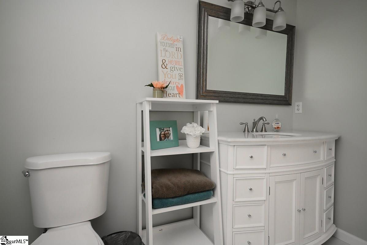 208 State Rd S-42-7477 Greer, SC 29651 - Photo 16 of 29 Gallery Image 16