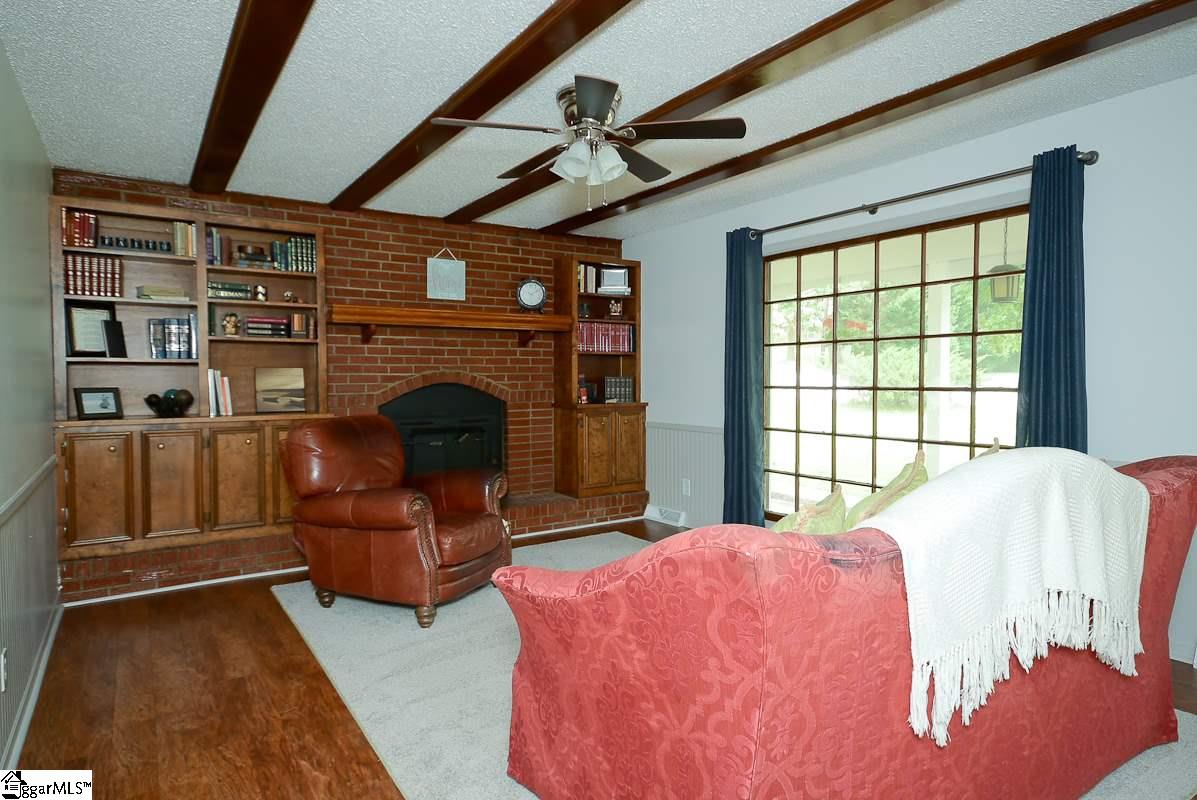 208 State Rd S-42-7477 Greer, SC 29651 - Photo 6 of 29 Gallery Image 6