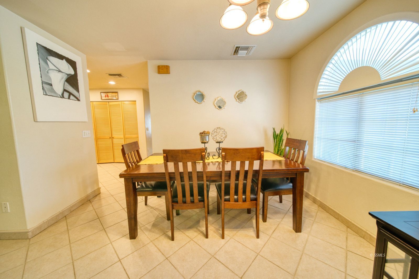 552 South Alvord Street Ridgecrest, CA 93555 - Photo 9 of 37 Gallery Image 9