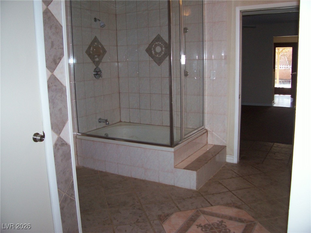 6649 Fredonia Drive Las Vegas, NV 89108 - Photo 10 of 12