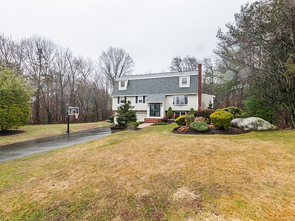 8 Grace Road Danvers, MA 01923 - Photo 2 of 30 Gallery Image 2