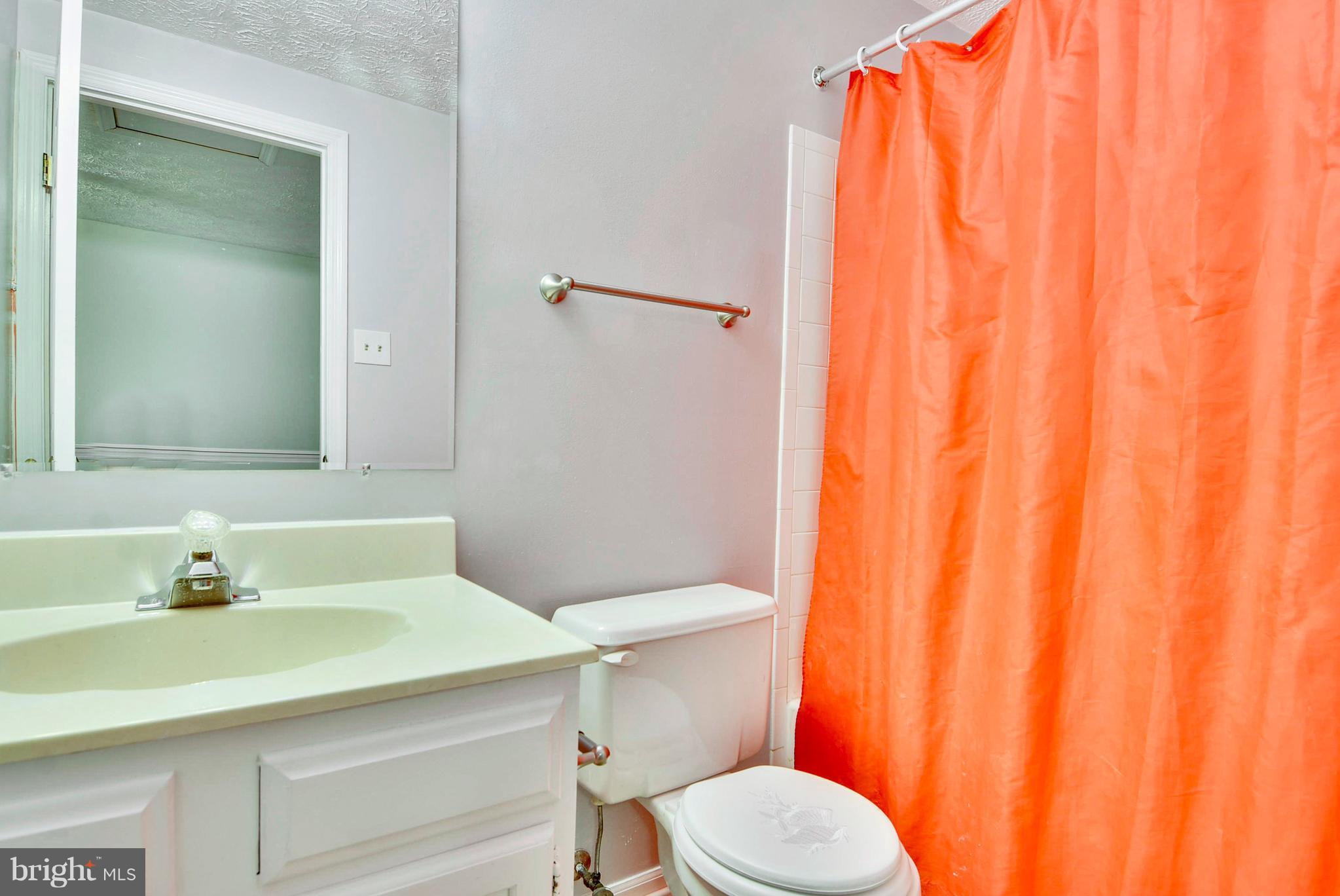 7526 Mandan Road Greenbelt, MD 20770 - Photo 12 of 21 Hall Bath