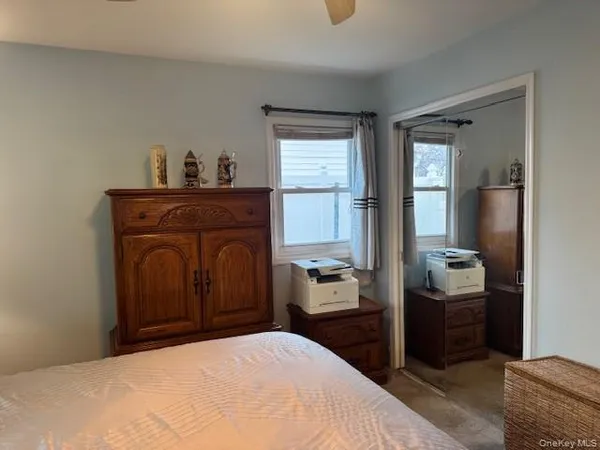 $699,999 | 3519 Princeton Drive North, Wantagh, NY 11793