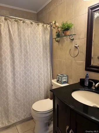$699,999 | 3519 Princeton Drive North, Wantagh, NY 11793