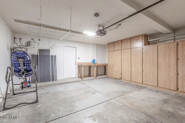 a view of a livingroom with closet