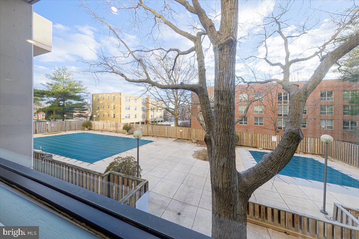 4141 North Henderson Road, Unit 913 Arlington, VA 22203 - Photo 22 of 41